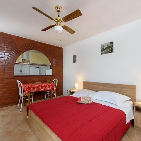 Apartments Mihaela Trogir Ngoại thất bức ảnh