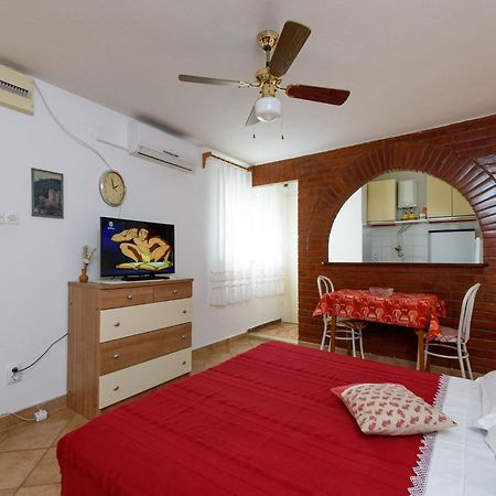 Apartments Mihaela Trogir Ngoại thất bức ảnh