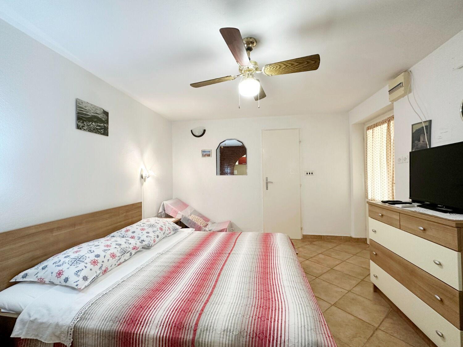 Apartments Mihaela Trogir Ngoại thất bức ảnh