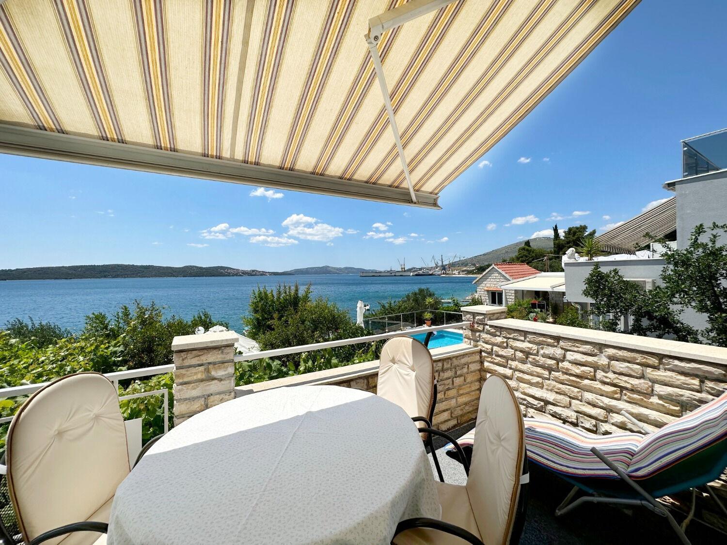 Apartments Mihaela Trogir Ngoại thất bức ảnh