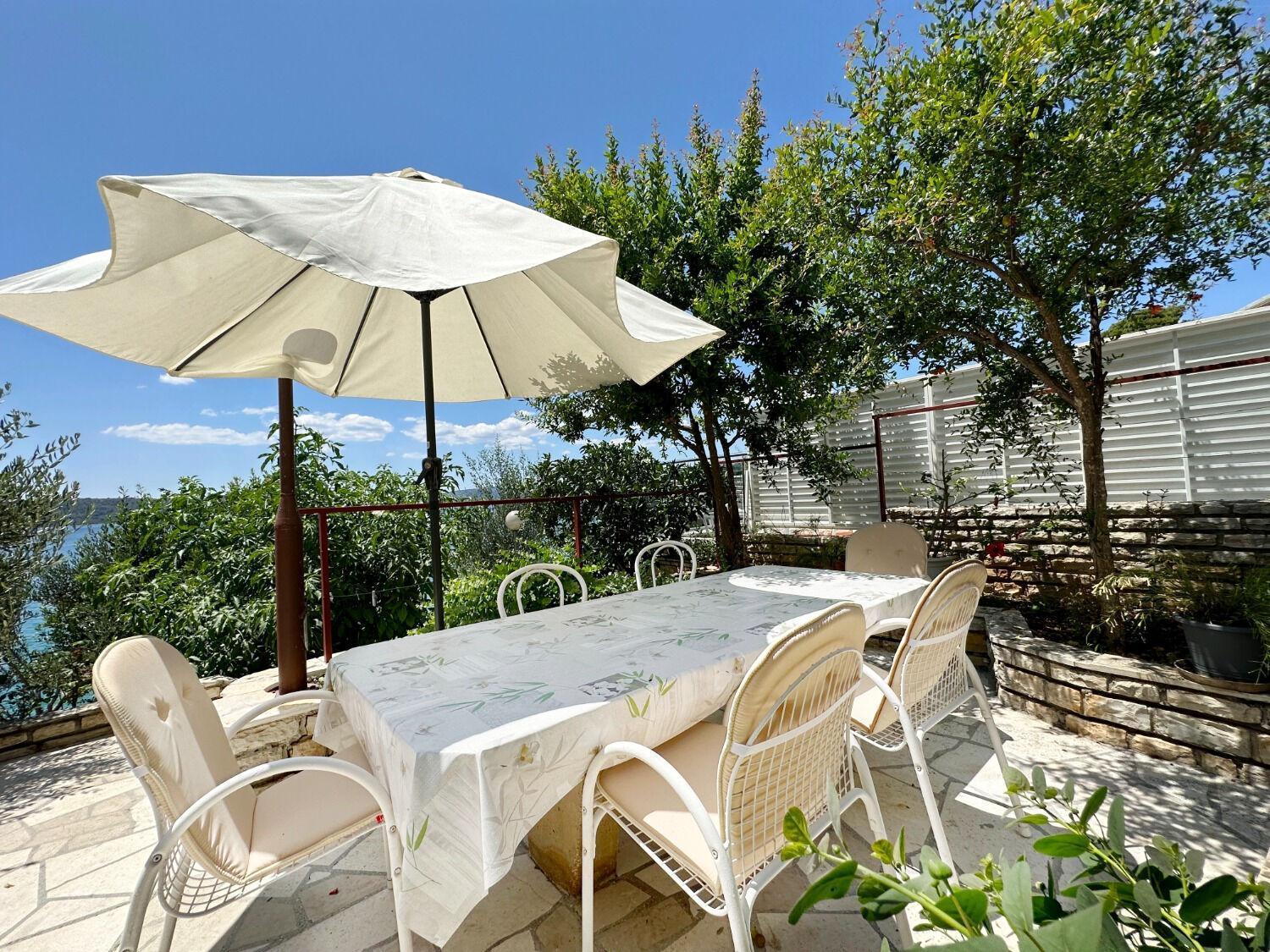 Apartments Mihaela Trogir Ngoại thất bức ảnh