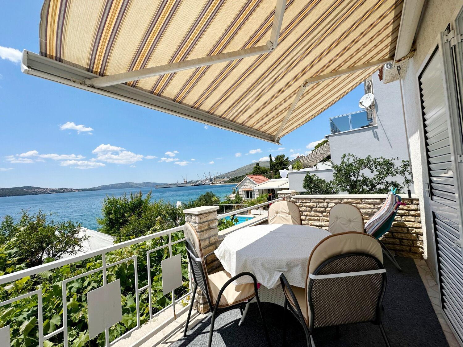 Apartments Mihaela Trogir Ngoại thất bức ảnh