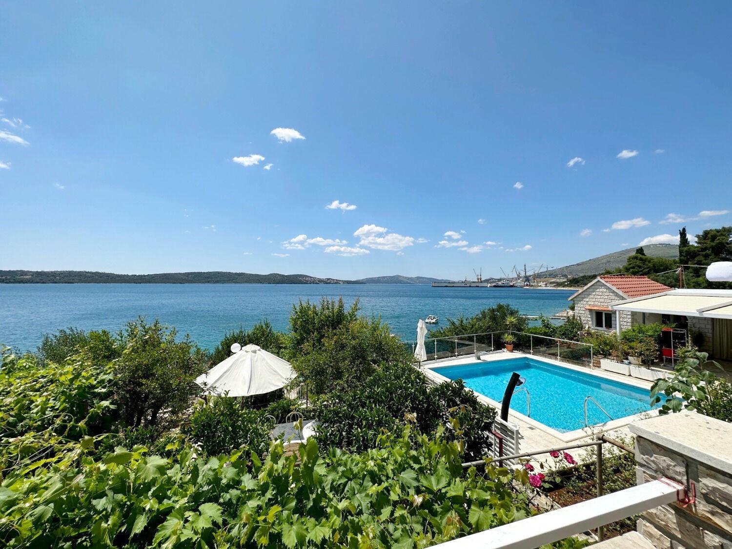 Apartments Mihaela Trogir Ngoại thất bức ảnh