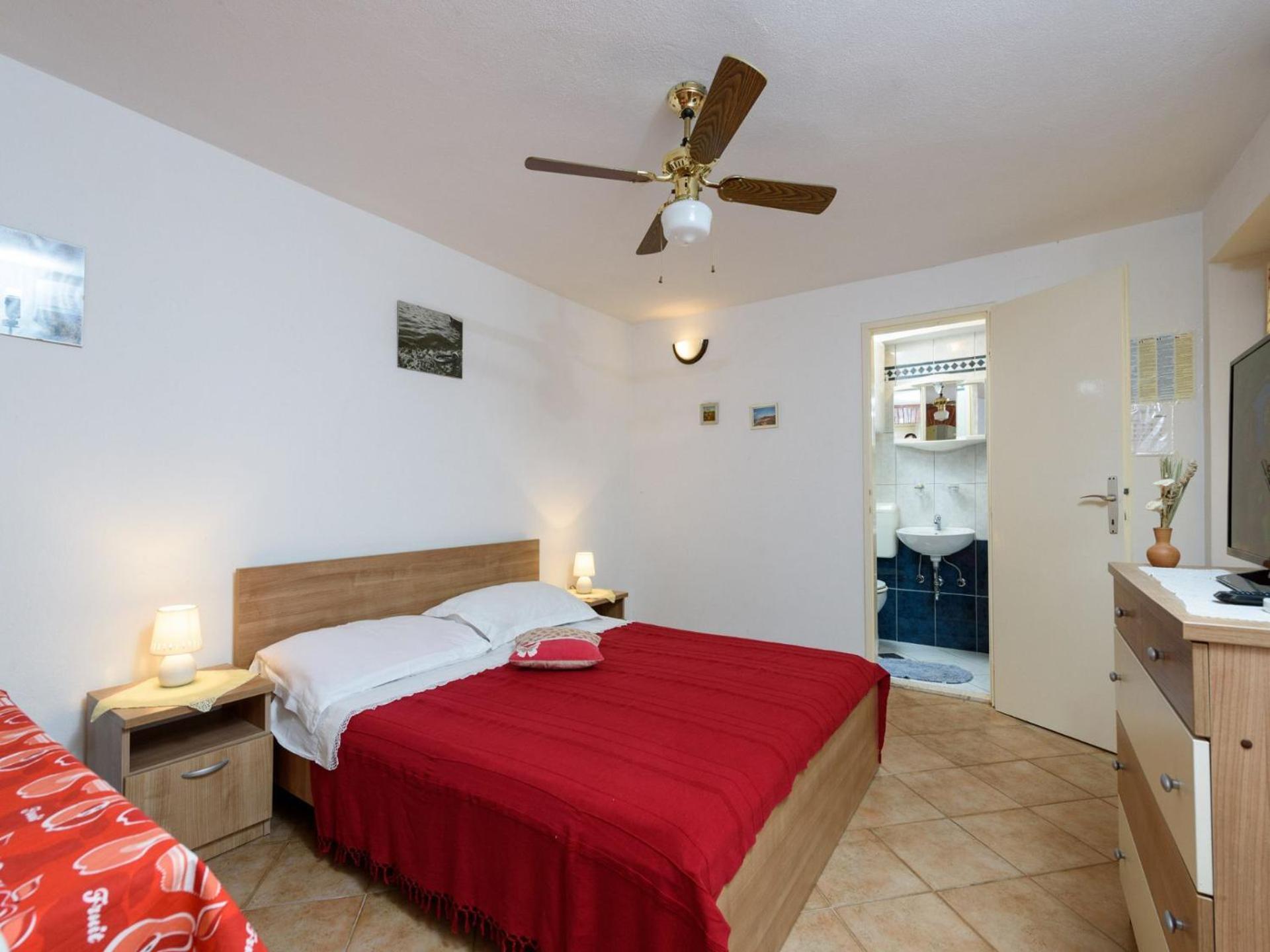 Apartments Mihaela Trogir Ngoại thất bức ảnh