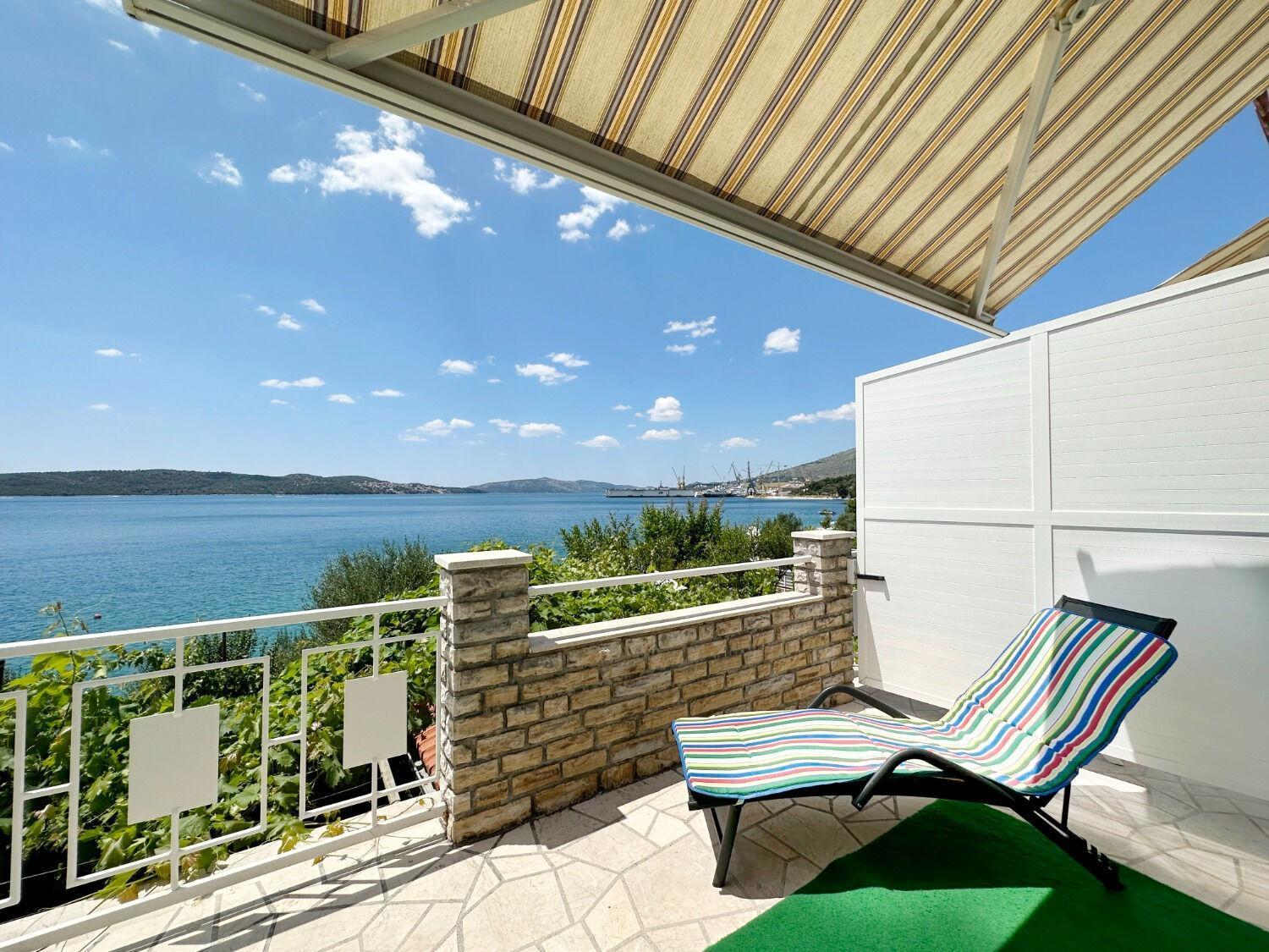 Apartments Mihaela Trogir Ngoại thất bức ảnh
