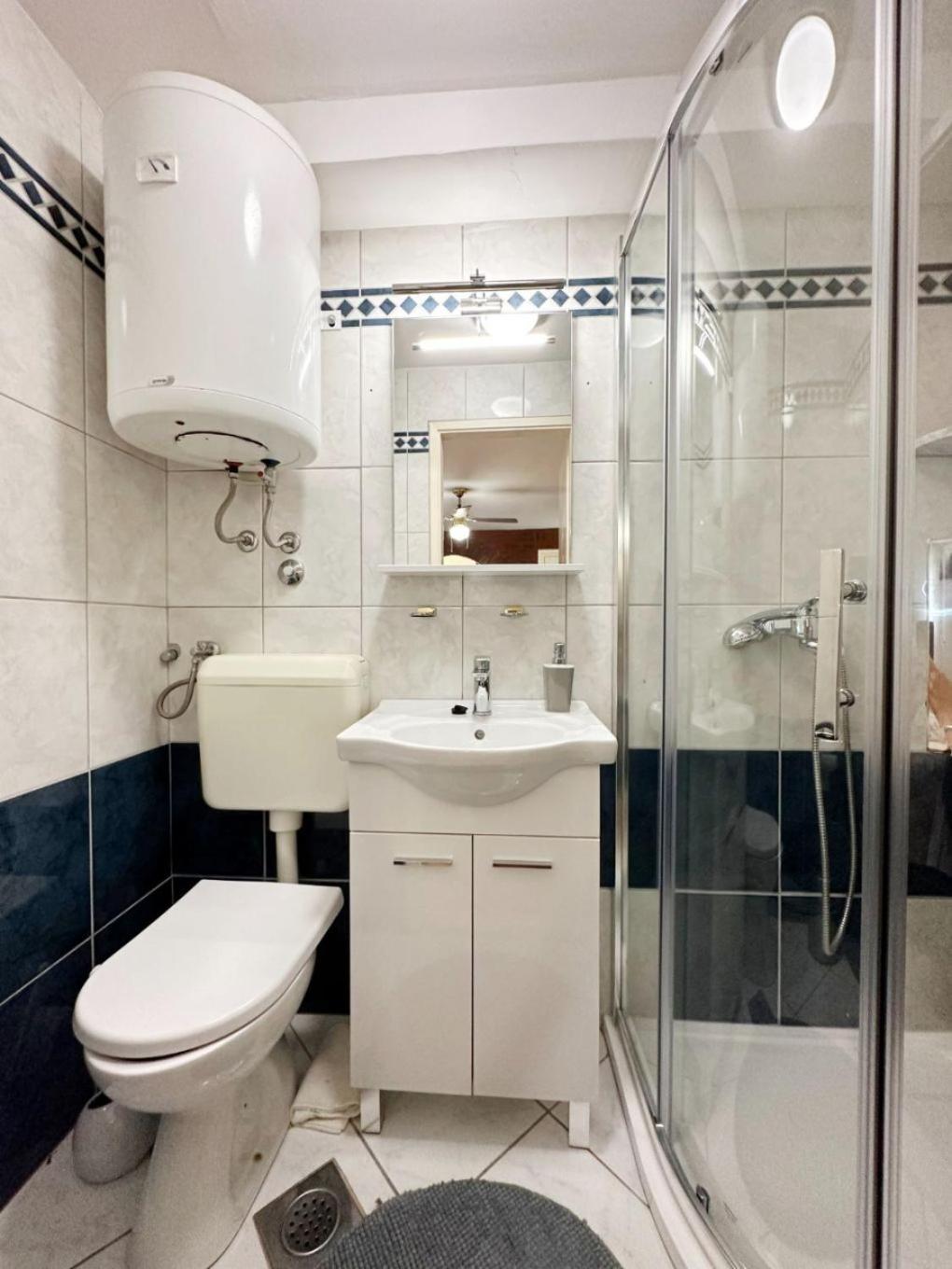 Apartments Mihaela Trogir Ngoại thất bức ảnh