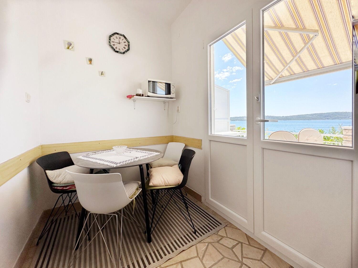 Apartments Mihaela Trogir Ngoại thất bức ảnh